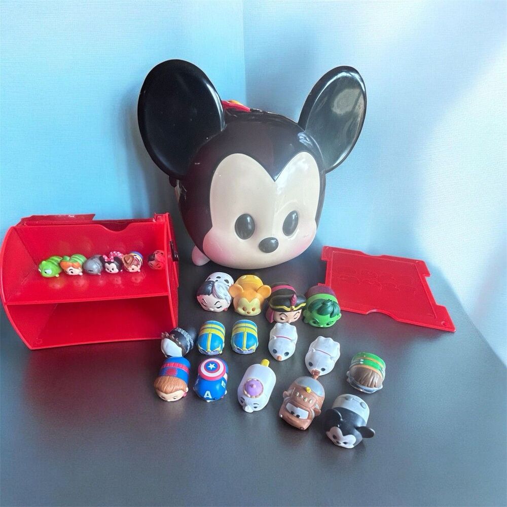 Disney Tsum Tsum Mickey Mouse Stack 'n Display Storage Case + Lot Of 18 Figures